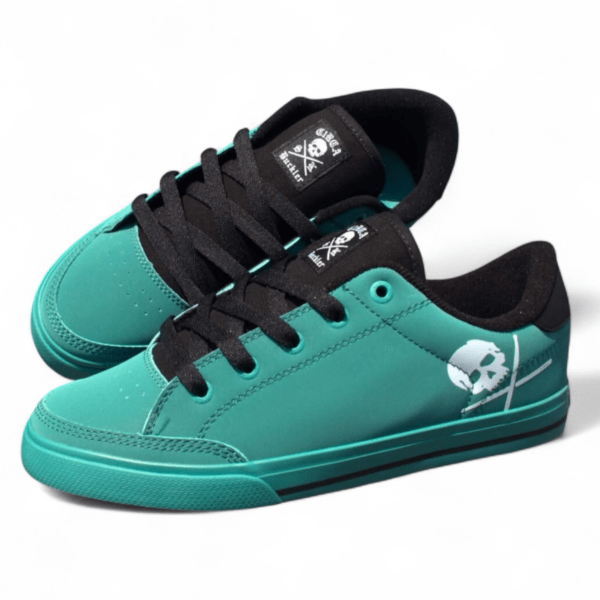 CIRCA BUCKLER SK
JUNGLE/BLACK