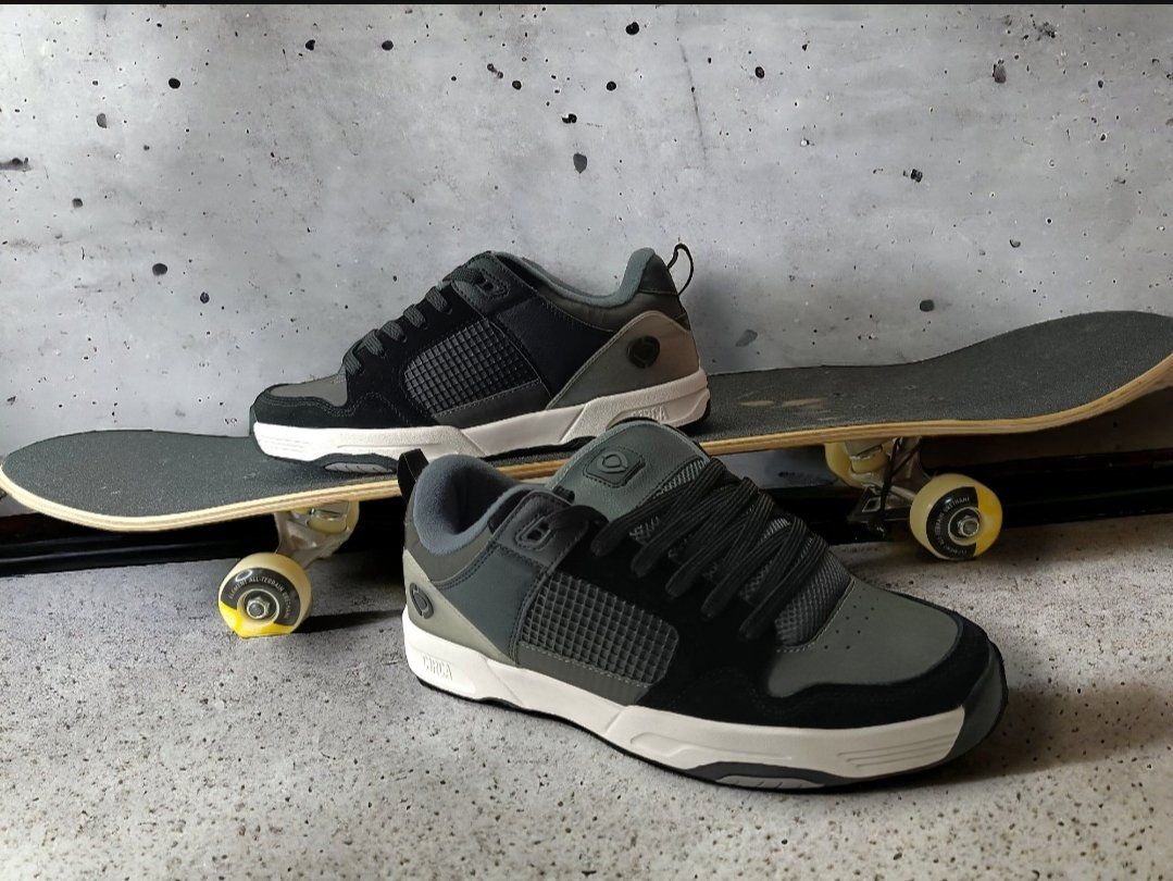 CIRCA TAVE TT
DARK SHADOW - Imagen 3