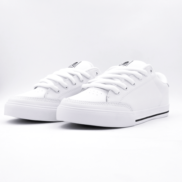 CIRCA AL 50 
WHITE/BLACK