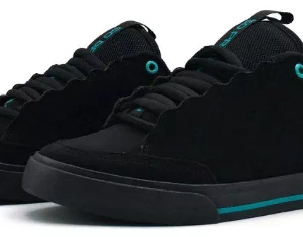 CIRCA 50 PRO EV
BLACK/AQUA