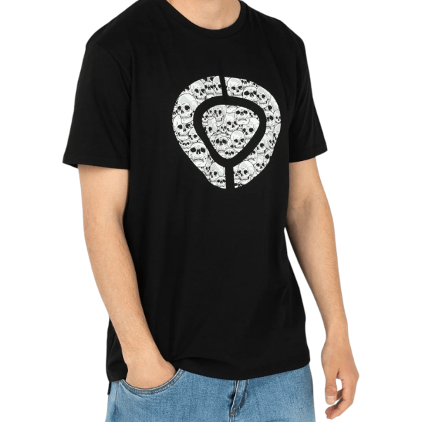 PLAYERA CIRCA
CRANEOS